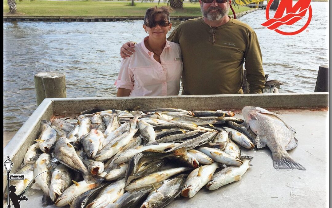 December Catching Red Fish and Speckle Trout In New Orleans / 12/13/2015 New Orleans Fishing Report